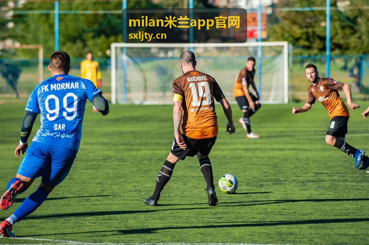 milan米兰app官网咖啡与餐桌场景